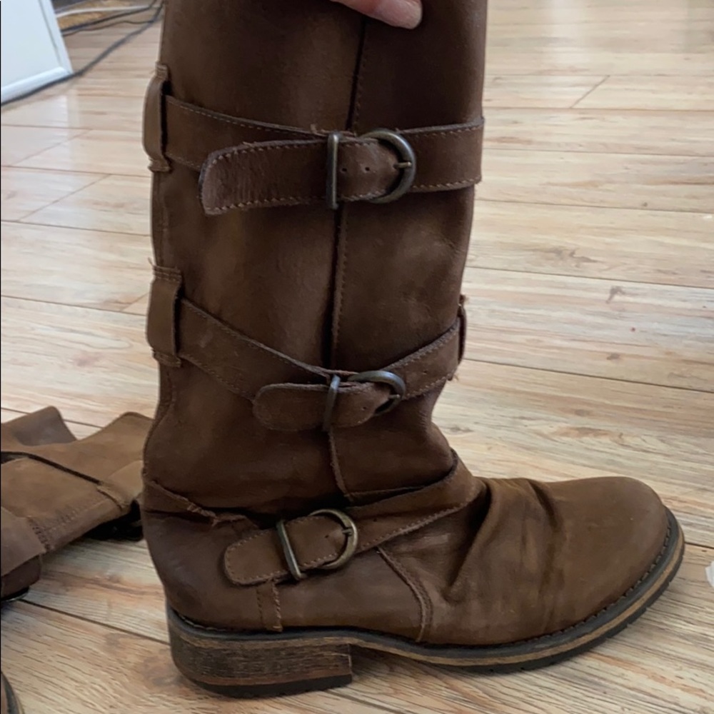 Steve Madden Buck Chocolate Brown Boots